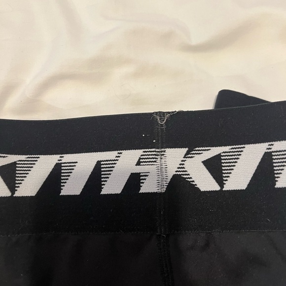 Sold Kith biker shorts - emrata - Picture 6 of 6